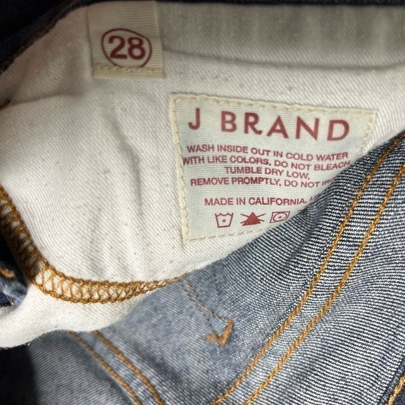 J Brand low rise crop dark wash indigo jeans women’s Sz 28 - Picture 3 of 3